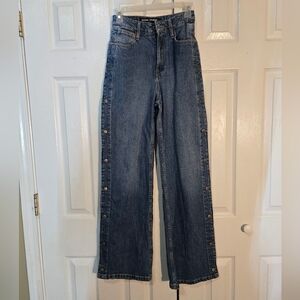 NEW Social Tourist High Rise Baggy Jeans Snap Sides 24W